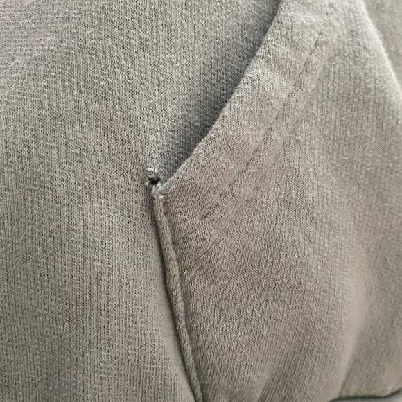 Nickelodeon women’s juniors sage green graphic‎ hoodie size medium - Picture 8 of 10